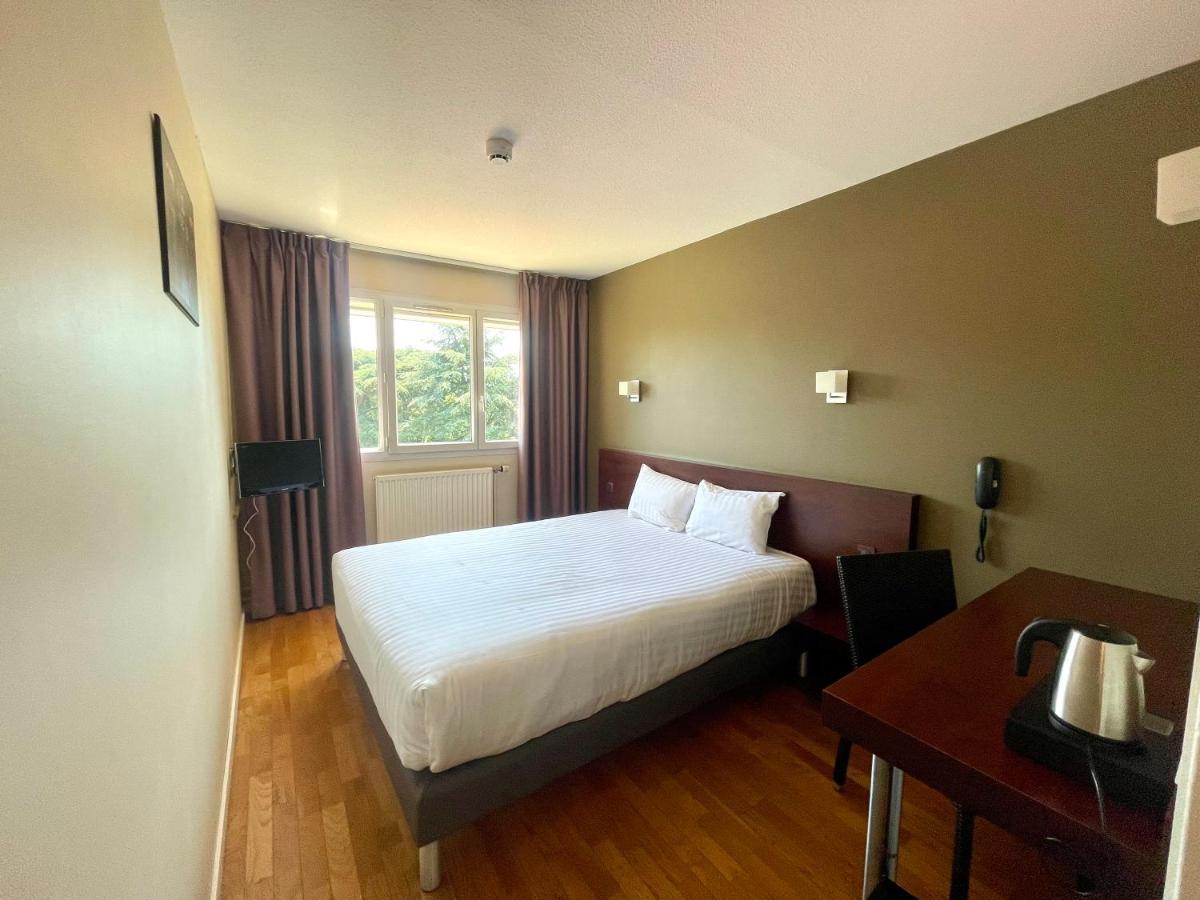 Hotel Valpre Écully Εξωτερικό φωτογραφία