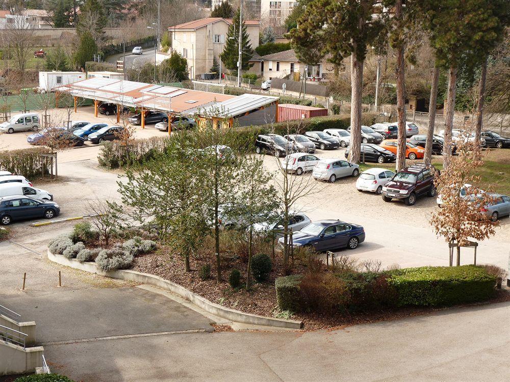 Hotel Valpre Écully Εξωτερικό φωτογραφία